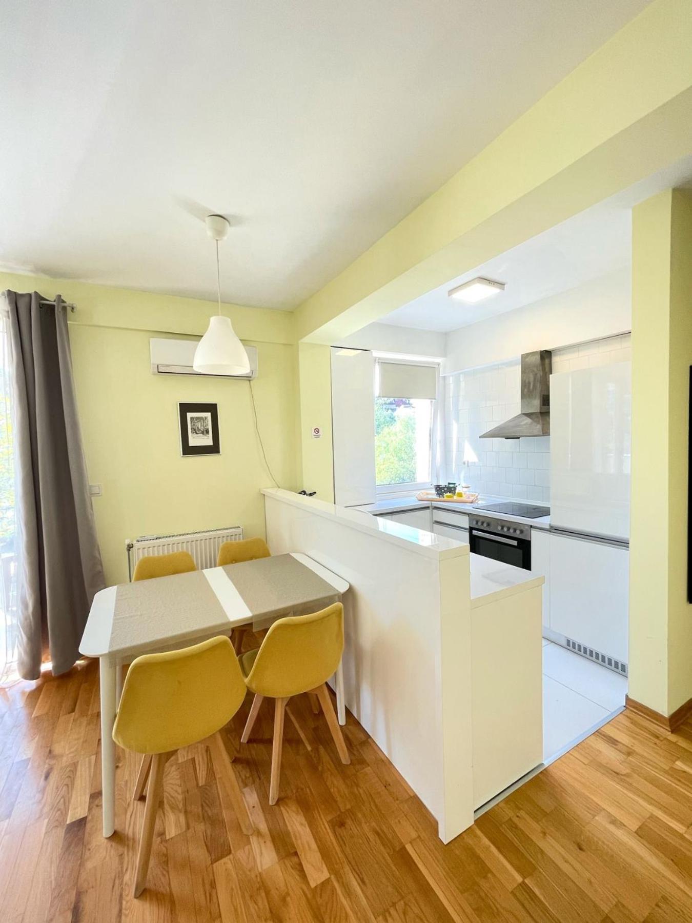Apartment Irena 3 Скопие Екстериор снимка